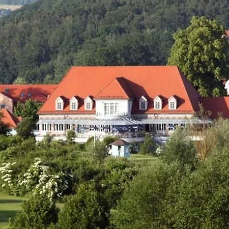 Отель Giani / Golfplatz Deutenhof Бад-Аббах
