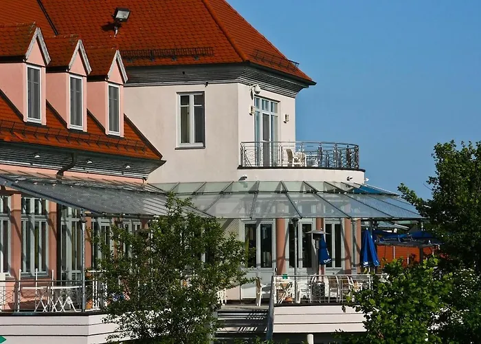 Giani / Golfplatz Deutenhof Otel 3*